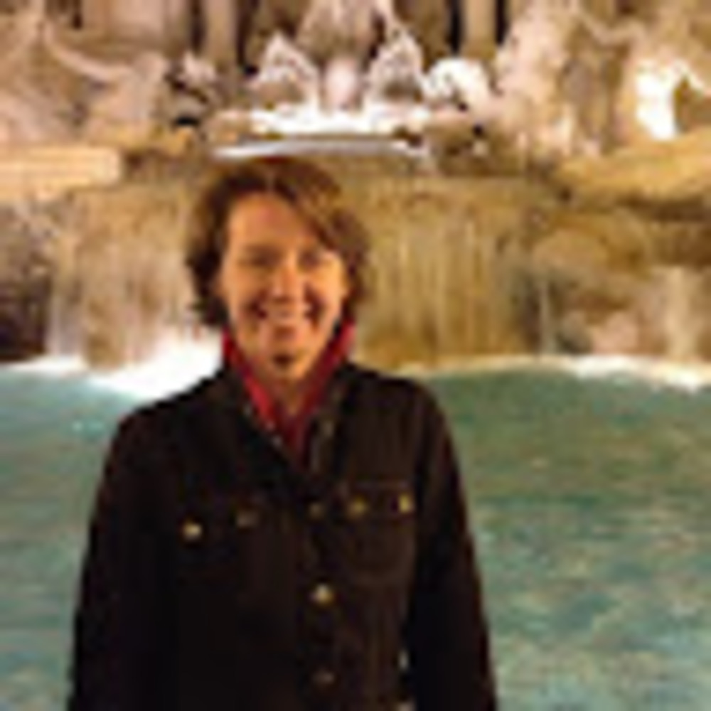 Meet your Posher, Carrie